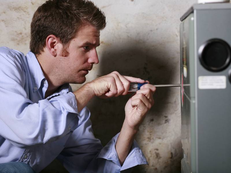 Why Annual Furnace Maintenance is Essential